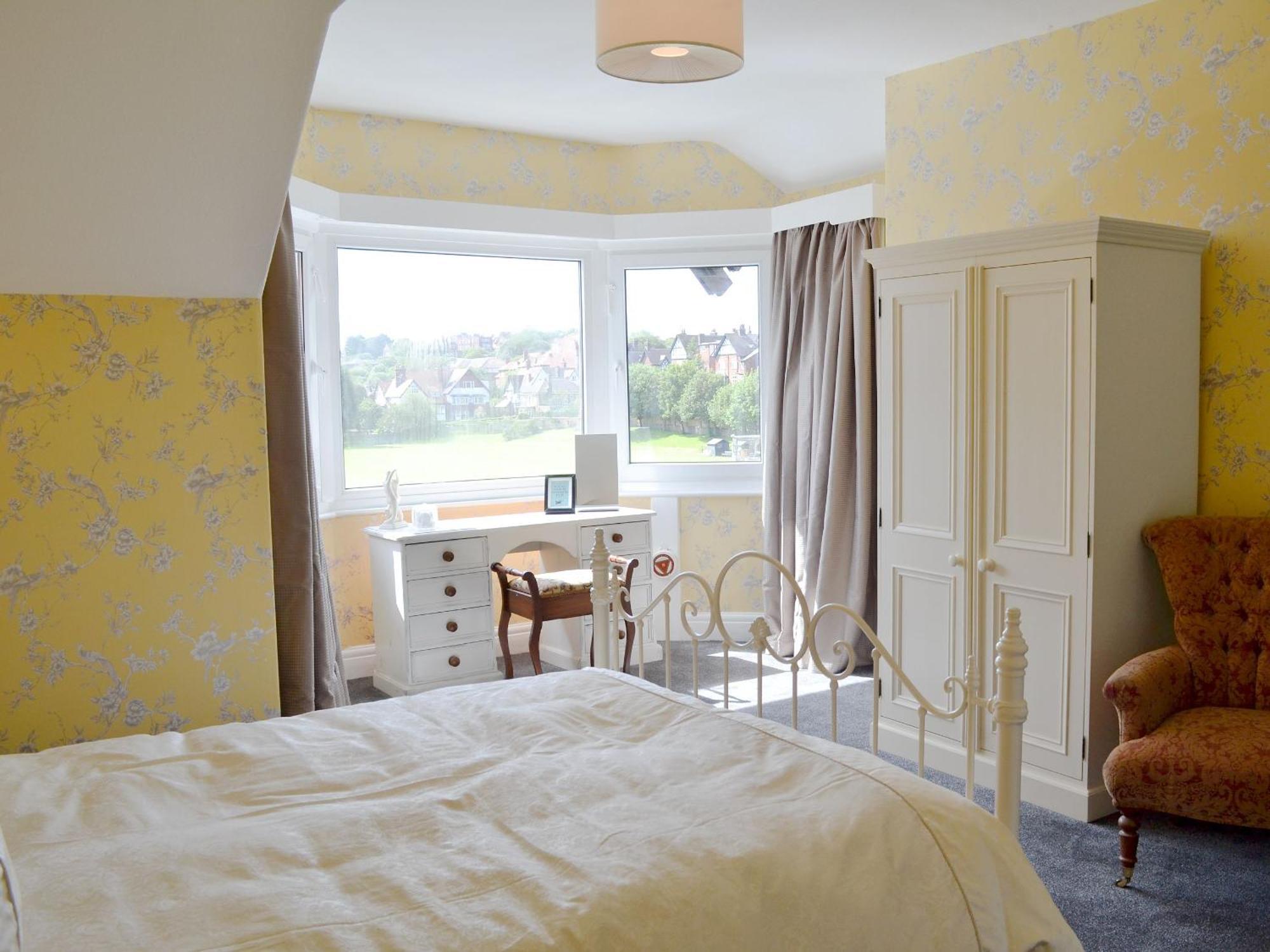 South Cliff Sands II สการ์โบโรห์ ภายนอก รูปภาพ